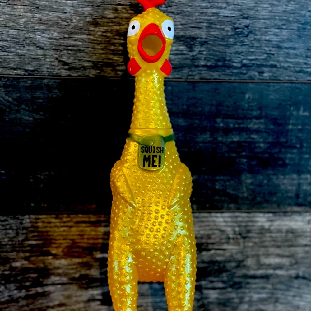 Dog Toy: Screaming Golden Chicken!
